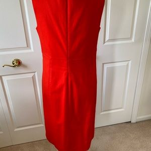 Reddish/orange sheath